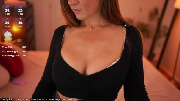 yours_anastasia 17-04-2026 Live Webcam big big