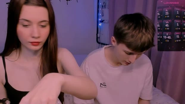 coddleweeper 18-04-2026 Live Webcam sweet toys