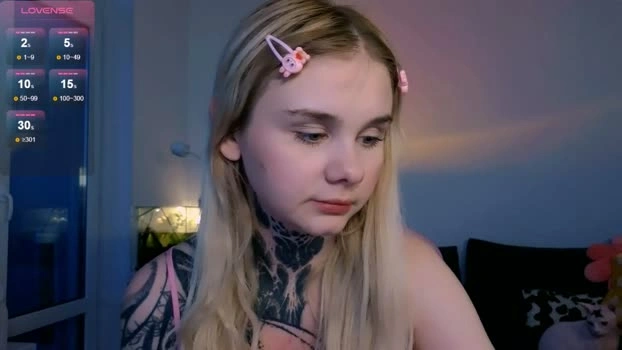 britney_lynch 20-04-2026 Live Webcam bigass spank