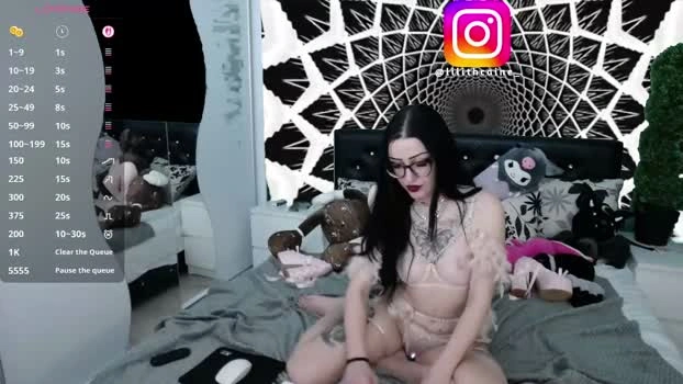 lilithcaine 19-04-2026 Live Webcam fingers hot