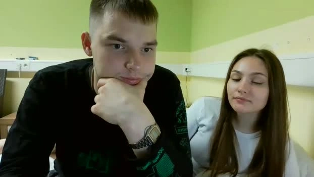 rusiksb31 20-04-2026 Live Webcam kissing Cam