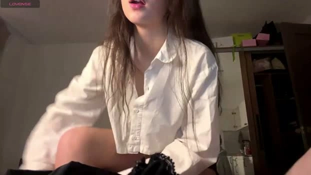 emmacutty 23-04-2026 Live Webcam fuckpussy boobs
