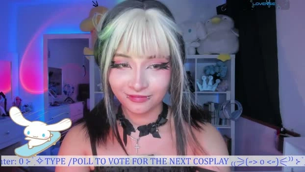 _heavenly_blue_ 23-04-2026 Live Webcam skinny nude