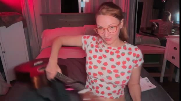 kaileeshy 24-04-2026 Live Webcam Recorded sexykitty