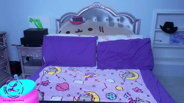 chroniclove 25-04-2026 Live Webcam cute spank