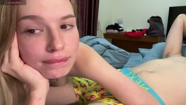 pussymoneywet 24-04-2026 Live Webcam Cam fuckme