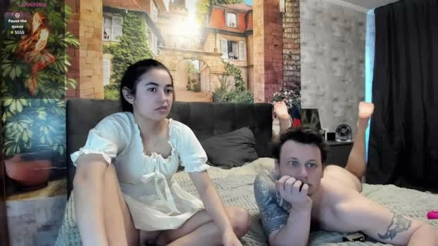 _litteangie_ 27-04-2026 Live Webcam show fingers