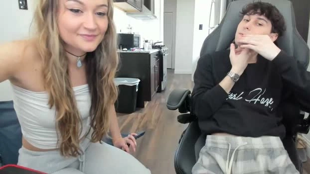 iris_roslin 27-04-2026 Live Webcam oral bigcock