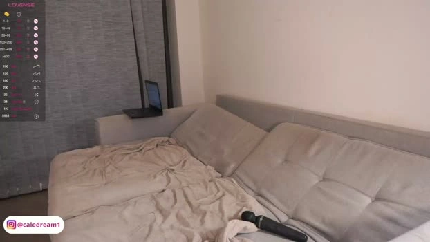 calehot98 28-04-2026 Live Webcam hot tits