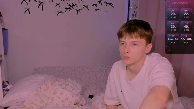 coddleweeper 27-04-2026 Live Webcam kissing fuck
