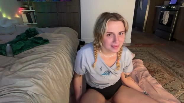 lolaa555 28-04-2026 Live Webcam suckcock suckshow