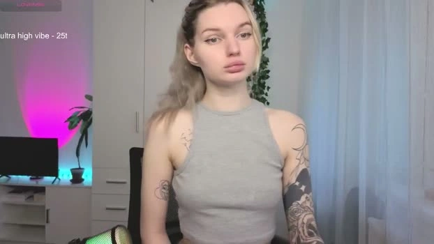 lookluna 28-04-2026 Live Webcam fuckher Show