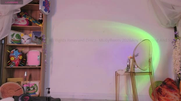 mollyflwers 27-04-2026 Live Webcam strip lickpussy
