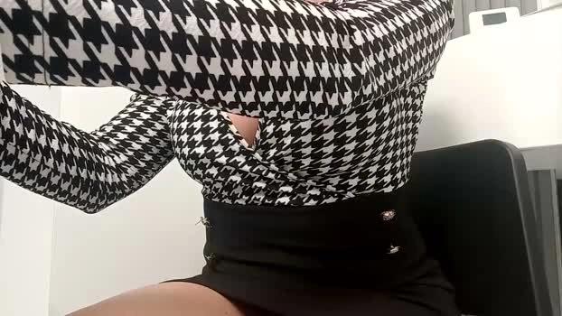 mrscummings 28-04-2026 Live Webcam show toys