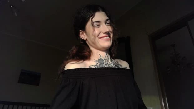 just_curly_ginger 30-04-2026 Live Webcam beauty kissing