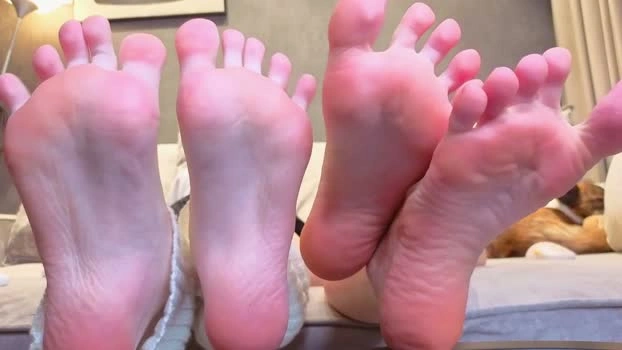 s0ftsophy 02-05-2026 Live Webcam lick suck