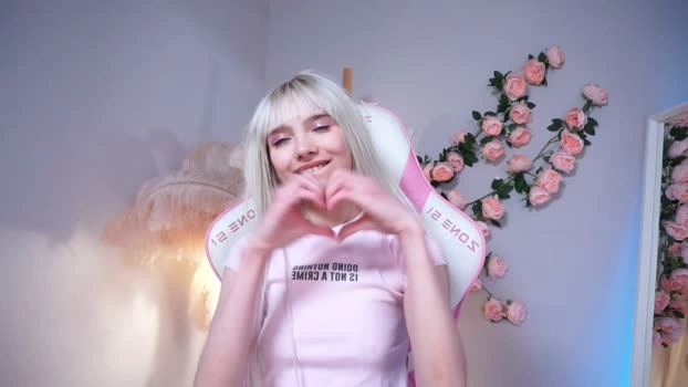 wow_angel 02-05-2026 Live Webcam suckcock skinny