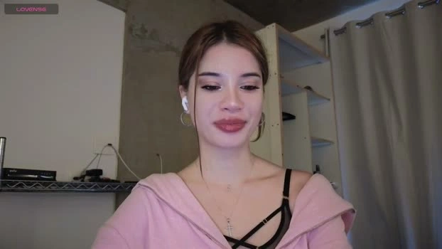 stuirt 03-05-2026 Live Webcam Show prettyface