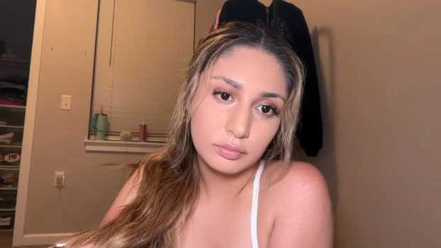 daniellarae1 05-05-2026 Live Webcam oral playtime