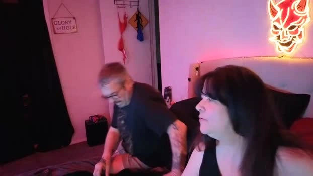 dreamycouple01 05-05-2026 Live Webcam kiss legs