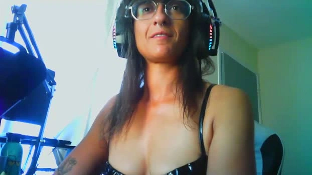 goddessvikkii 07-05-2026 Live Webcam tits toy