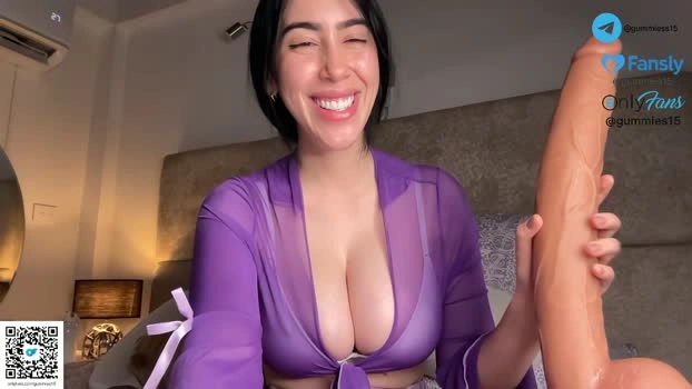 _gummies15 14-05-2026 Live Webcam Pretty sucktits