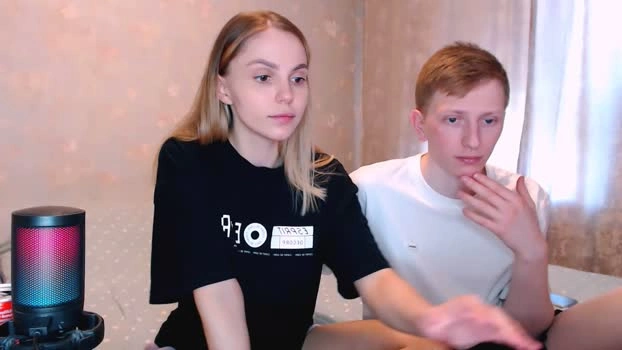 julsweet 19-05-2026 Live Webcam prettyface fingering