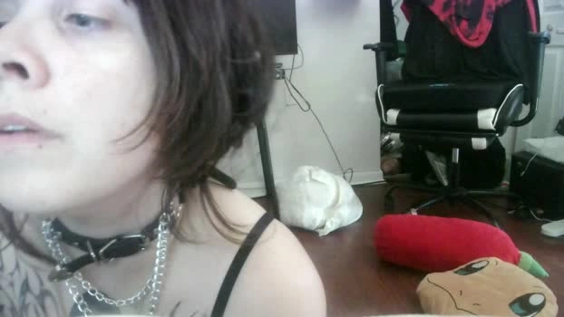 lunarqueen420 22-05-2026 Live Webcam amateur legs