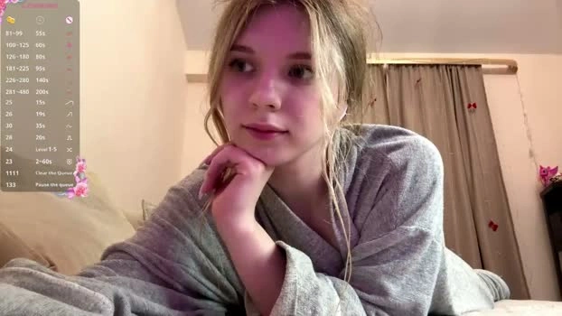 chloe_show 22-05-2026 Live Webcam kiss moan