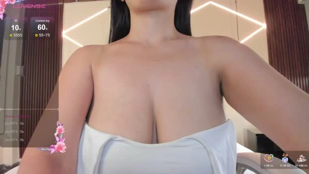 bellaclaiir 23-05-2026 Live Webcam kiss playtime