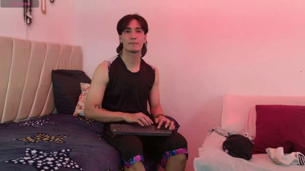 sweetauracouple 23-05-2026 Live Webcam Video sucktits