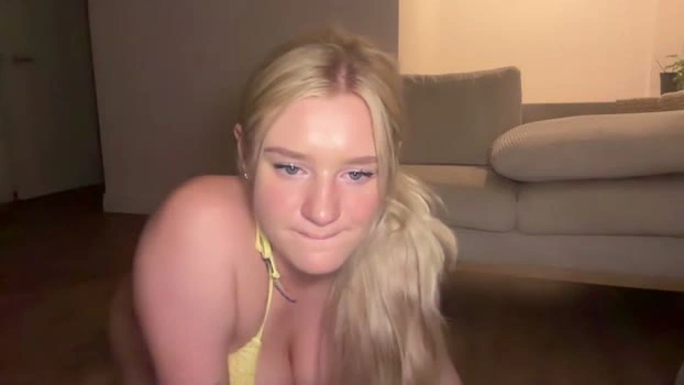 lily_fox01 26-05-2026 Live Webcam fuckpussy big