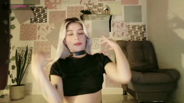 luckysapphire777 27-05-2026 Live Webcam kinky sucktits