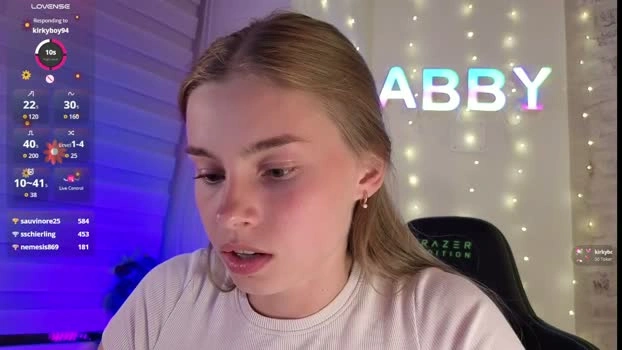 roxxxie_reid 26-05-2026 Live Webcam suckshow jerkoff