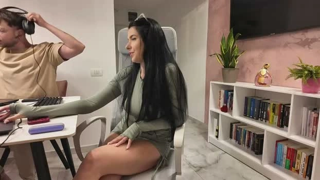rrr1995 28-05-2026 Live Webcam Cam fuck