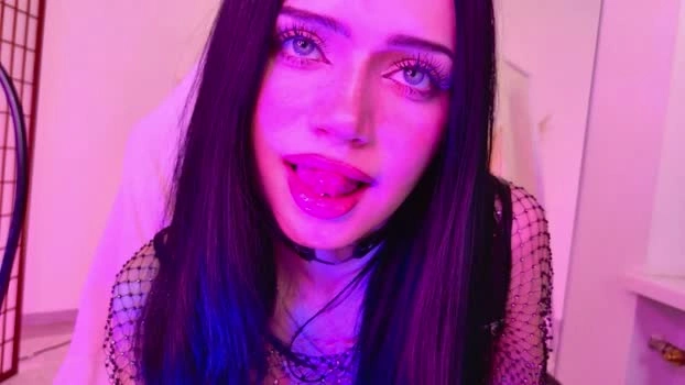 dark_diva 29-05-2026 Live Webcam sexykitty naked