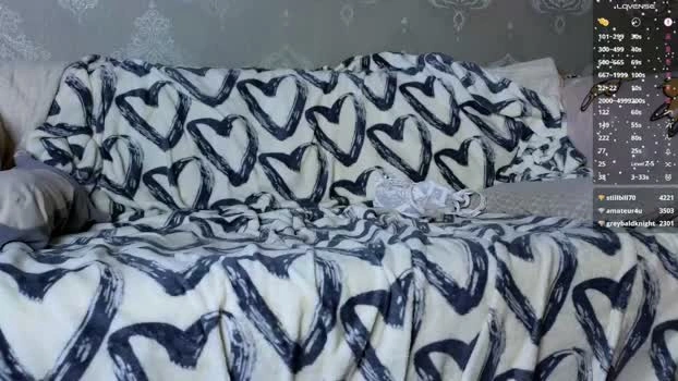 bluuemarine 30-05-2026 Live Webcam beauty lick