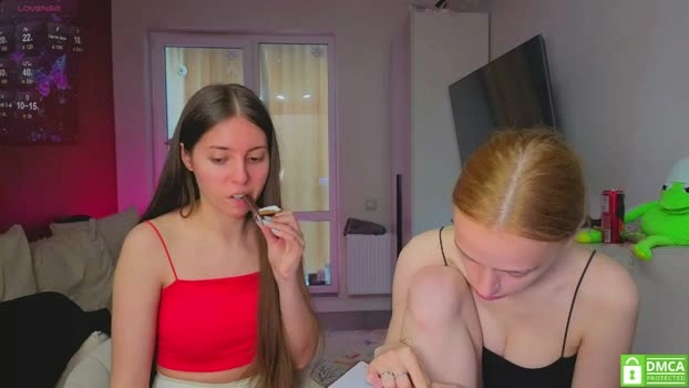 ihavepaws33 31-05-2026 Live Webcam Naked skinny