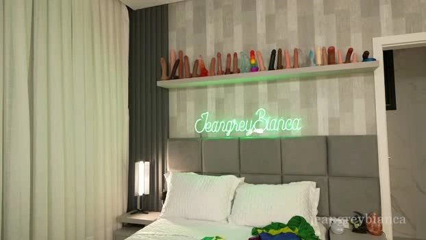 jeangreybianca 05-06-2026 Live Webcam striptease suckcock