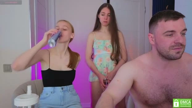 ihavepaws33 07-06-2026 Live Webcam Naked suckcock