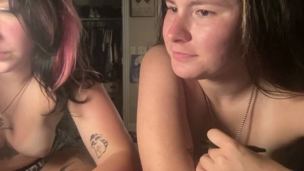 rileycooperrr 09-06-2026 Live Webcam nasty sucktits