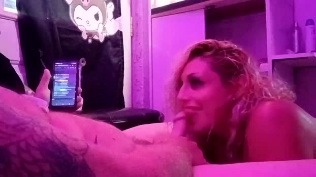 twocrazy85 11-06-2026 Live Webcam horny strip