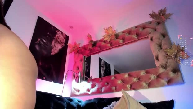 amelyamann 12-06-2026 Live Webcam bigtoys sexybody