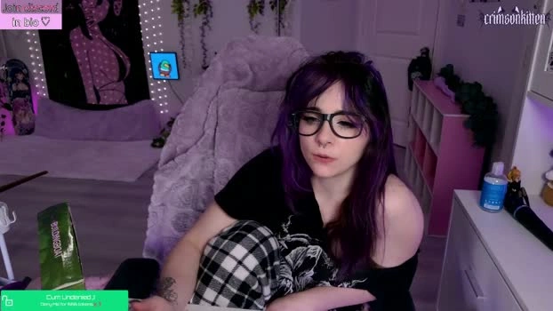 crimsonkitten 13-06-2026 Live Webcam lick play