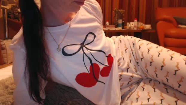 andrasweetie 13-06-2026 Live Webcam deep skinny