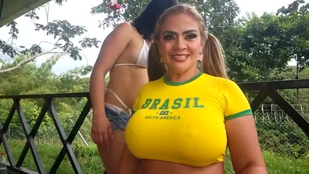 hot_kittens_xxx 13-06-2026 Live Webcam beautiful boobs