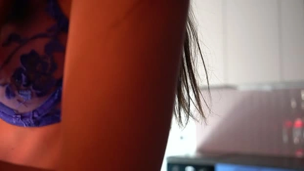 scarletmore 14-06-2026 Live Webcam fuckme legs
