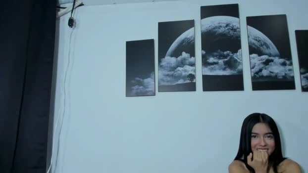 vida_web 15-06-2026 Live Webcam nude beautiful