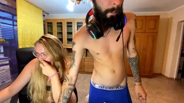 mike_and_anna_ 15-06-2026 Live Webcam strip fingers