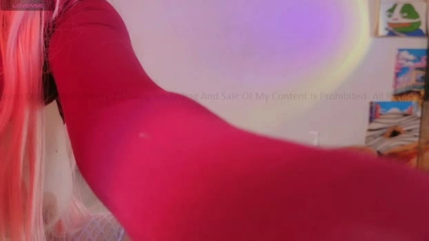 mollyflwers 17-06-2026 Live Webcam lovense fuck